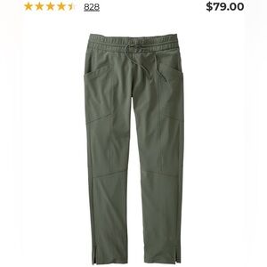 Women's VentureStretch Woven Ankle Pants size small EUC. Literally like new